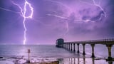 UK weather: Met Office yellow weather warning for today after homes hit by lightning & Brits woken by...