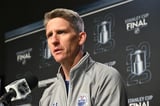 “Everyone but McDavid” “Just copying Calgary”: NHL fans react as Oilers sign HC Kris Knoblauch to 3-year contract extension