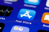 Hot Tub Is 1st iPhone Porn App: Apple Warns Of User Safety In Rare Statement