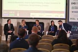 Immersive Skies: APEX FTE EMEA Panel Explores the Potential of Mixed Reality Onboard  - APEX