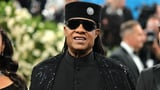 Stevie Wonder Has the Perfect Response to Wild Rumor He’s Not Really Blind