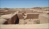 DNA analysis reveals close relative mating and child sacrifice among elites in precontact Mexico