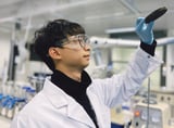 Light as a feather nanomaterial extracts drinking water from air