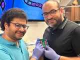 U of A researchers developing world's first petahertz-speed phototransistor in ambient conditions