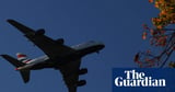 Airlines should pay for CO2 removal if Heathrow expands, say climate advisers