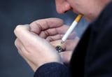 Experts: Smokers who quit for a week could save a day of their life