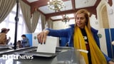 Moldova vote: Polls close in presidential election and EU referendum