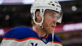 Oilers star McDavid won't appeal 3-game suspension for cross-check: reports | CBC Sports