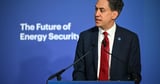 UK Government looks to rescue English oil refinery with 620 jobs at risk