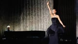 Why did Céline Dion open her Paris residency with this song?