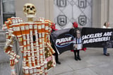 Historic Settlement Bars Sacklers from US Opioid Sales, Ends Purdue Pharma Control