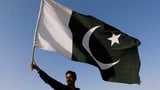 Pakistan says it has agreed $1 billion loan with two Middle Eastern banks