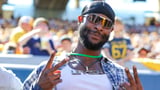 Le'Veon Bell arrested in Ohio, on 'courtesy hold for another agency'