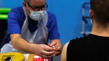 All 15 year olds should be offered Meningitis B vaccine, say government advisers