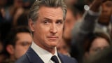 Gov. Newsom urges schools to ban smartphones on California campuses
