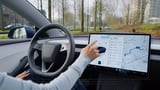 Tesla Brings FSD v14.2 Lite to Hardware 3 Model S and X