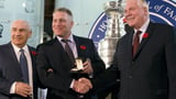 Former Blackhawks forward and Hall of Fame executive Bill Hay has died