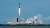 SpaceX wins $113 million contract to launch advanced NOAA climate satellite