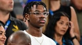 Arizona's Bryce James, Jackson Francois Recreate Viral '6 7' Meme in IG Photo