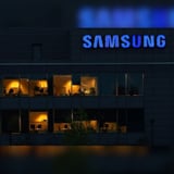 Chinese firms stockpile high-end Samsung chips as they await new US curbs