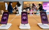 Why Trump’s China Tariffs Are Unlikely to Get Apple to Make iPhones in U.S.