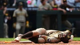 Padres put SS Xander Bogaerts on IL with fractured left foot - ESPN