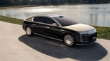 Huawei says its new solid-state EV battery can give you 1,800 miles of range and charge in less than 5 minutes, but we&hellip;