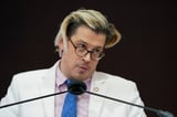 Milo Yiannopoulos was deported to Britain, US says | AP News