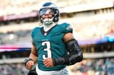 Eagles' Nolan Smith Jr. arrested for allegedly driving 135 mph in Georgia
