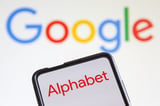 Google Unleashes AI on Aging Enterprise Tech With New Cloud Modernization Suite - Alphabet (NASDAQ:GOOGL),…