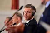 Opposition slams plan to oust Hungary's president