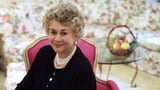 Joan Plowright, Tony-winning actress, dead at 95 | CNN