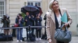 Le Pen meets PM as French government wobbles