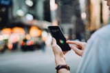 AI-Driven Upgrade Cycle Expected to Fuel 8% Telecom Growth in 2026, NIQ Forecasts