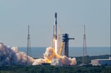 SpaceX sends 22 Starlink satellites into orbit using new first stage booster - UPI.com