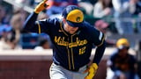 Rhys Hoskins drives in four runs as Brewers top Mets - ESPN