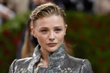 Chloë Grace Moretz marries longtime girlfriend Kate Harrison