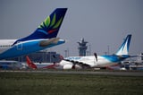 Flights reduced by 40% at Paris-Orly airport after traffic control systems break down