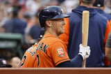 MLB Insider Urges Red Sox To Sign Alex Bregman – Under One Condition