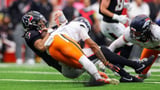 Texans' C.J. Stroud suffers concussion after hard hit vs. Broncos - ESPN