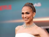 Jennifer Lopez surprises fans at Prime Video s Obsessed Fest with Off Campus panel appearance