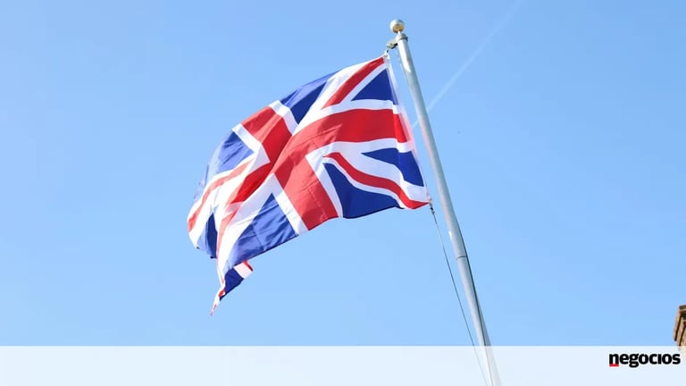 UK Inflation Eases to 3.6% in October, Fueling December Rate Cut Hopes Amid Persistent Food Costs