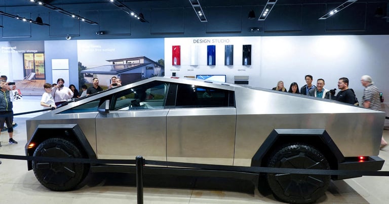 Rev Up for 2024 Chicago Auto Show: EVs, Teslas, and RDJ's Classic Car Giveaway!