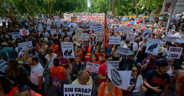 Massive Madrid Protest Highlights Housing Crisis Ahead of Elections, Calls for Civil Disobedience