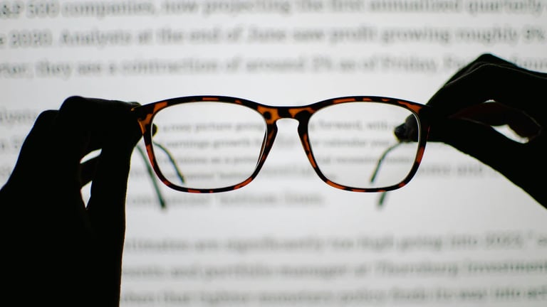 AI Smart Glasses Pose Major Privacy and Security Threats: Experts Urge Stricter Controls and Policies