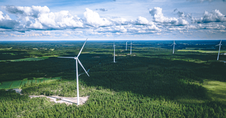 EU Unveils €100 Billion Clean Industrial Deal to Cut Energy Costs and Boost Green Manufacturing