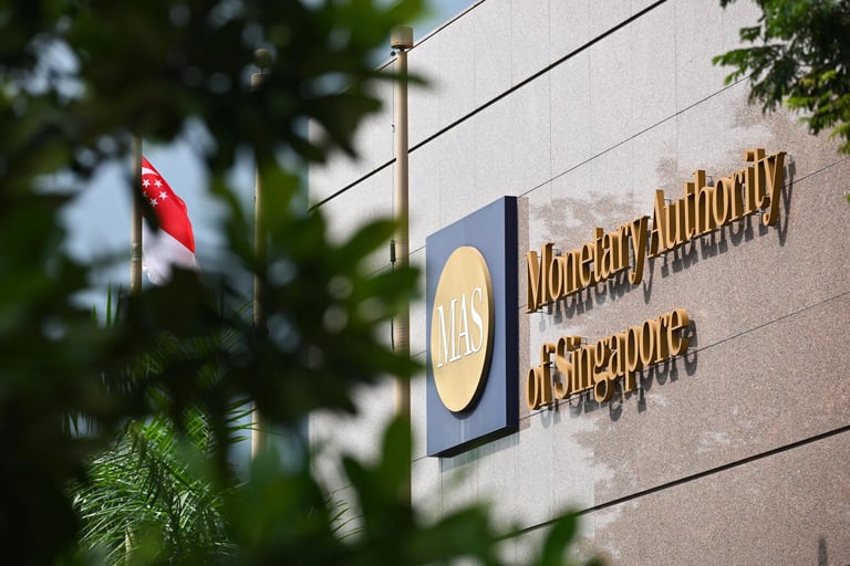 Singapore Eyes Policy Tightening Amid Energy Price Surge and Inflation Threats