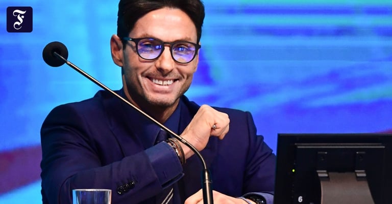 Berlusconi's MFE Launches Takeover Bid for ProSiebenSat.1, Seeks to Boost Stake Amid Investor Concerns