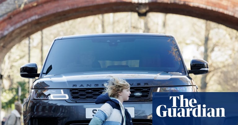 UK Cities Crack Down on SUVs with Higher Parking Fees and Emission Charges