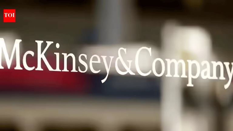 AI-Driven 'Great Flattening' Revolutionizes Management Structures, Heralding a New Era for Business Efficiency